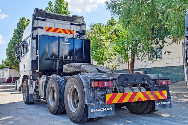 SHACMAN Shacman Tractor Truck for Sale in Saudi Arabia - Tracteur routier: photos 3 SHACMAN Shacman Tractor Truck for Sale in Saudi Arabia - Tracteur routier: photos 3