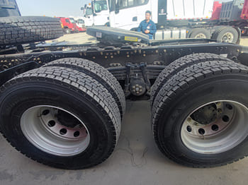 SHACMAN Shacman Trailer Truck for Sale in Sierra Leone - Tracteur routier: photos 5 SHACMAN Shacman Trailer Truck for Sale in Sierra Leone - Tracteur routier: photos 5