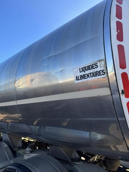 Eta - Semi-remorque citerne: photos 1 Eta - Semi-remorque citerne: photos 1