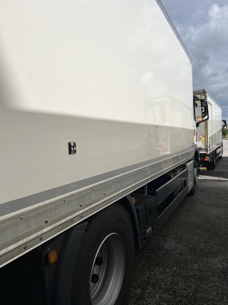 MAN TGS 18.360 - Camion fourgon: photos 2 MAN TGS 18.360 - Camion fourgon: photos 2