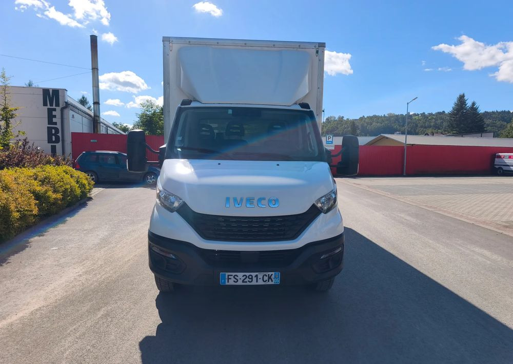 Iveco DAILY 70C18 rama do zabudowy 5,4M obsługa silnika nowy rozrząd - Châssis cabine: photos 3 Iveco DAILY 70C18 rama do zabudowy 5,4M obsługa silnika nowy rozrząd - Châssis cabine: photos 3