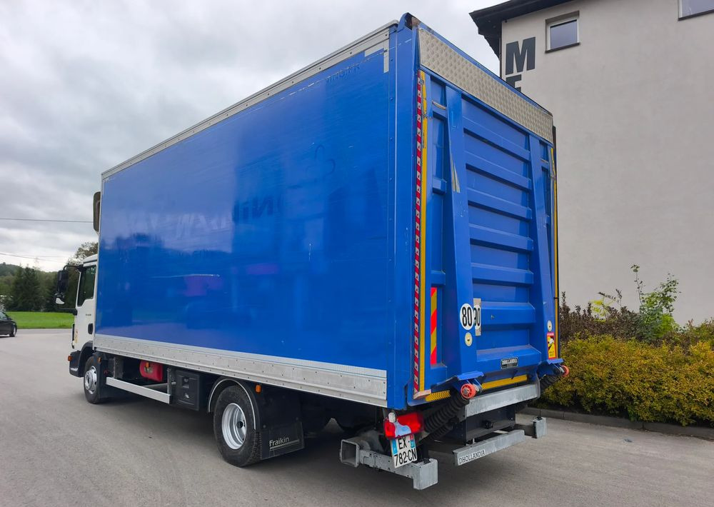 MAN TGL 12.250 kontener 6,2 , winda - Camion fourgon: photos 5 MAN TGL 12.250 kontener 6,2 , winda - Camion fourgon: photos 5