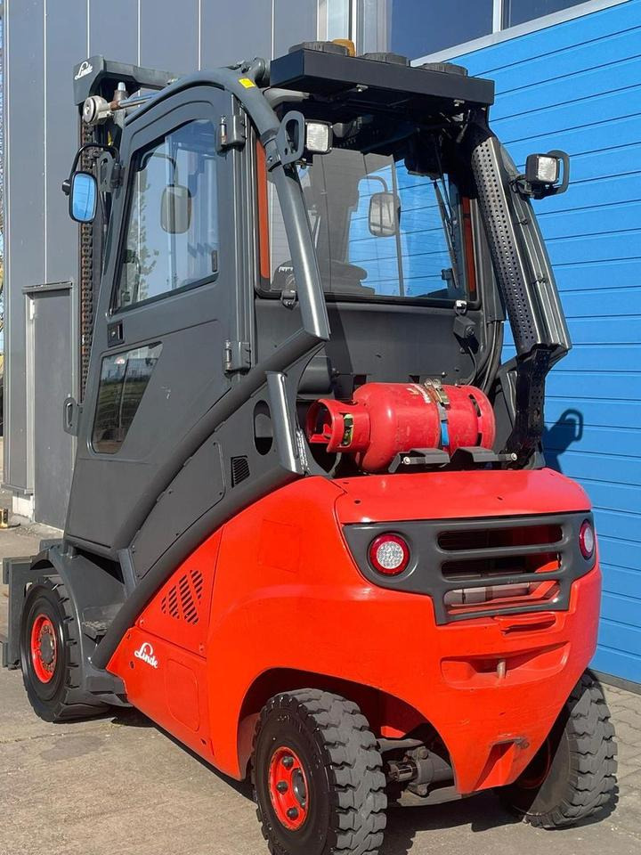 Linde H 35 T - 4745 h - Seitenschieber neu - - Chariot élévateur à gaz: photos 3 Linde H 35 T - 4745 h - Seitenschieber neu - - Chariot élévateur à gaz: photos 3