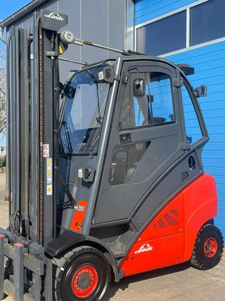 Linde H 35 T - 4745 h - Seitenschieber neu - - Chariot élévateur à gaz: photos 1 Linde H 35 T - 4745 h - Seitenschieber neu - - Chariot élévateur à gaz: photos 1