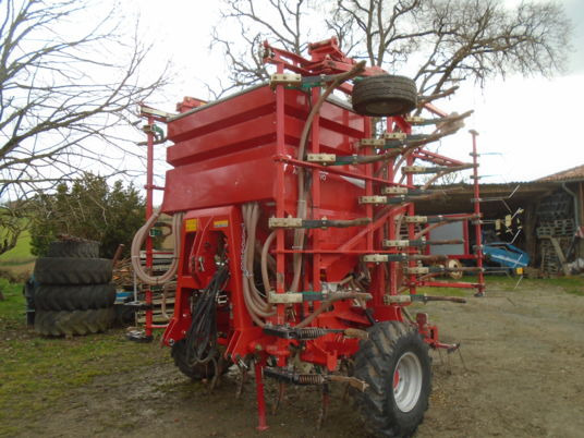 Kverneland TS EVO 6000 - Combiné de semis: photos 4 Kverneland TS EVO 6000 - Combiné de semis: photos 4