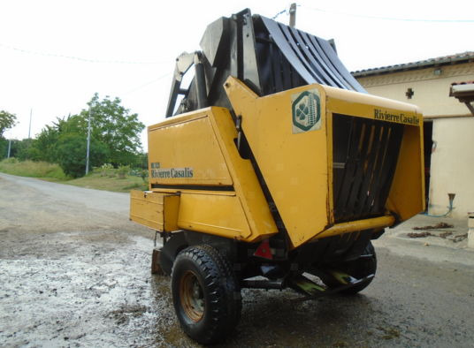 Rivierre RC 121 - Presse à balles rondes: photos 3 Rivierre RC 121 - Presse à balles rondes: photos 3