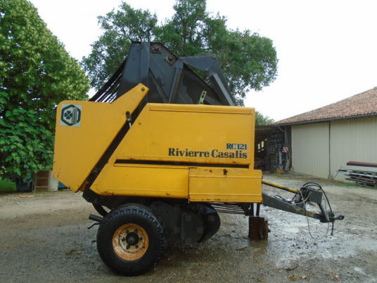 Rivierre RC 121 - Presse à balles rondes: photos 4 Rivierre RC 121 - Presse à balles rondes: photos 4