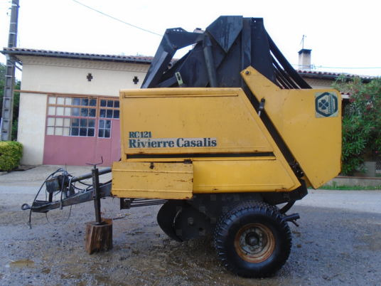 Rivierre RC 121 - Presse à balles rondes: photos 5 Rivierre RC 121 - Presse à balles rondes: photos 5