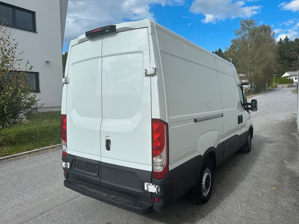 Iveco Daily 35S16 Navi Automat Carrier - Utilitaire frigorifique: photos 3 Iveco Daily 35S16 Navi Automat Carrier - Utilitaire frigorifique: photos 3