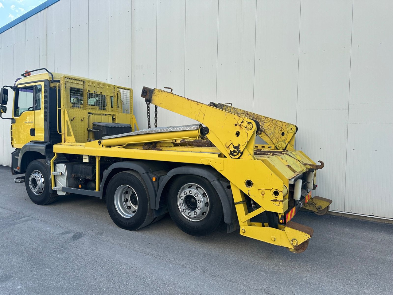 MAN TGA 26.440 - Camion benne: photos 4 MAN TGA 26.440 - Camion benne: photos 4