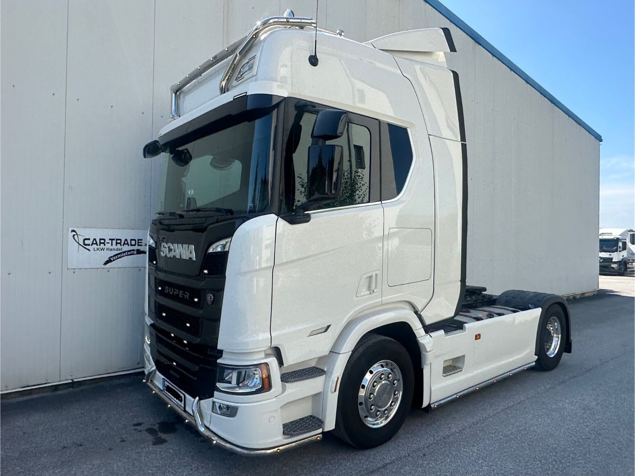Scania 560R Super Vollluft PTO ALU - Tracteur routier: photos 1 Scania 560R Super Vollluft PTO ALU - Tracteur routier: photos 1