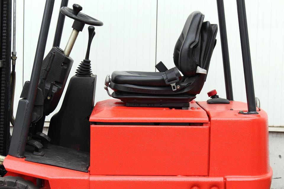 Chariot élévateur électrique LINDE E15Z-02 Triplex 4,7m: photos 9