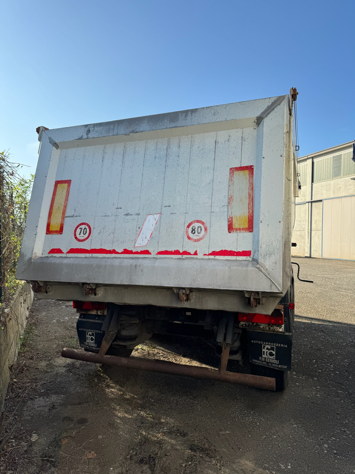 SCHMITZ GOTHA - SEMIRIMORCHIO RIBALTABILE CON CASSA IN ALLUMINIO - Semi-remorque benne: photos 3 SCHMITZ GOTHA - SEMIRIMORCHIO RIBALTABILE CON CASSA IN ALLUMINIO - Semi-remorque benne: photos 3