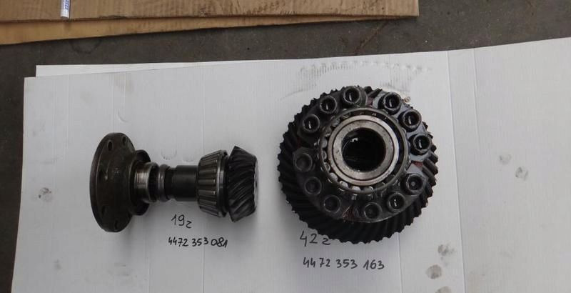 JOHN DEERE DYFER zf 4472353081 4472353163 atak tal - Différentiel pour Machine agricole: photos 1 JOHN DEERE DYFER zf 4472353081 4472353163 atak tal - Différentiel pour Machine agricole: photos 1