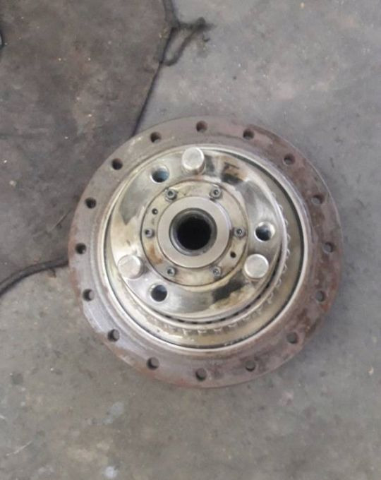 YANMAR i inne obudowa zwolnicy WR65B151C - Transmission: photos 5 YANMAR i inne obudowa zwolnicy WR65B151C - Transmission: photos 5