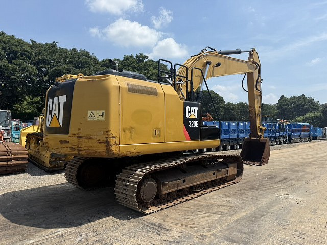 CAT 320E-2 - Pelle sur chenille: photos 5 CAT 320E-2 - Pelle sur chenille: photos 5