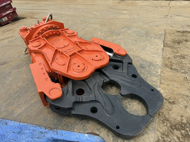 NPK SV-36X - Cisaille de démolition: photos 3 NPK SV-36X - Cisaille de démolition: photos 3