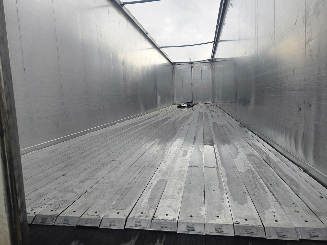 KRAKER CF200 - Semi-remorque à fond mouvant: photos 5 KRAKER CF200 - Semi-remorque à fond mouvant: photos 5