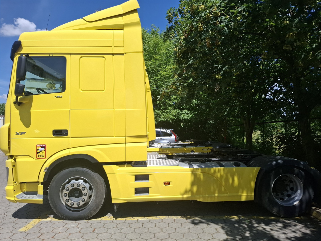DAF XF430 FT NGI - Tracteur routier: photos 4 DAF XF430 FT NGI - Tracteur routier: photos 4