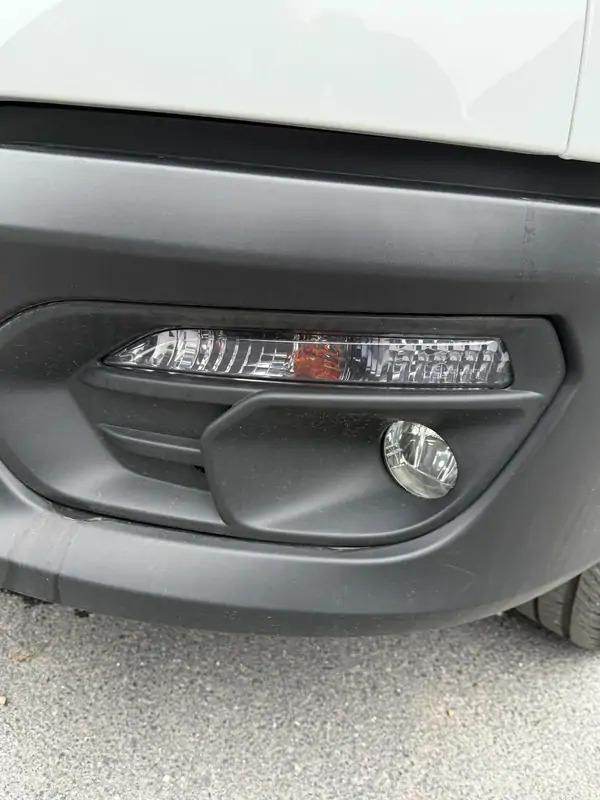 Fourgon utilitaire neuf Iveco Daily 35-140 *L2H2*DISPO DE STOCK*Airco*Cruise control: photos 18 Fourgon utilitaire neuf Iveco Daily 35-140 *L2H2*DISPO DE STOCK*Airco*Cruise control: photos 18