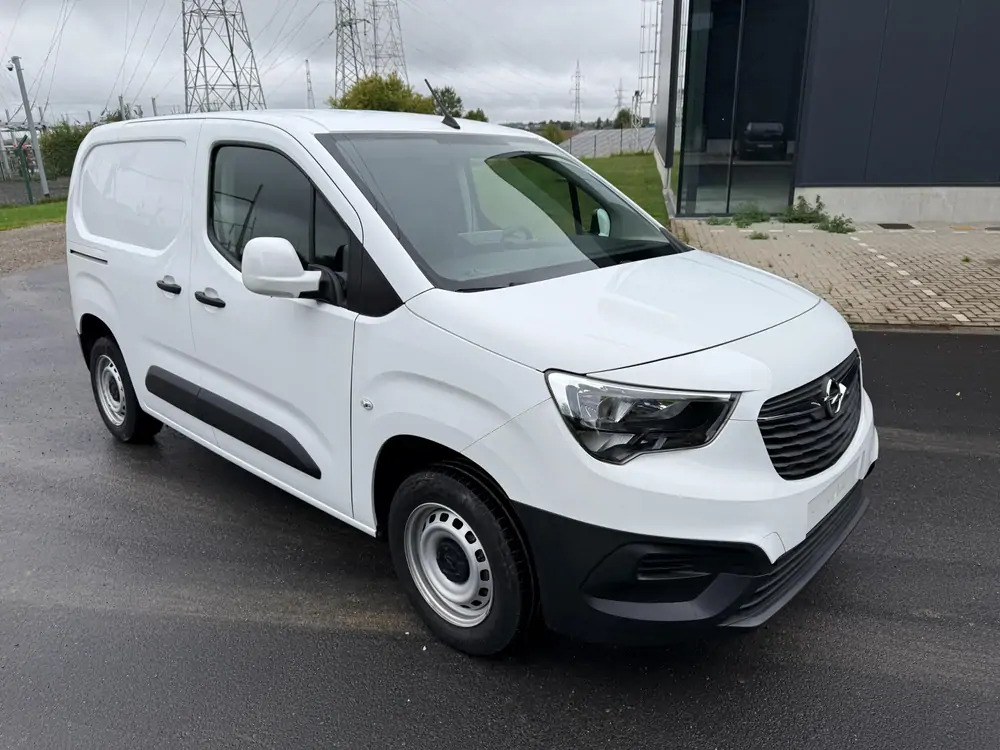 Opel Combo *102 cv*53600 km*Apple Car Play - Fourgonnette: photos 2 Opel Combo *102 cv*53600 km*Apple Car Play - Fourgonnette: photos 2