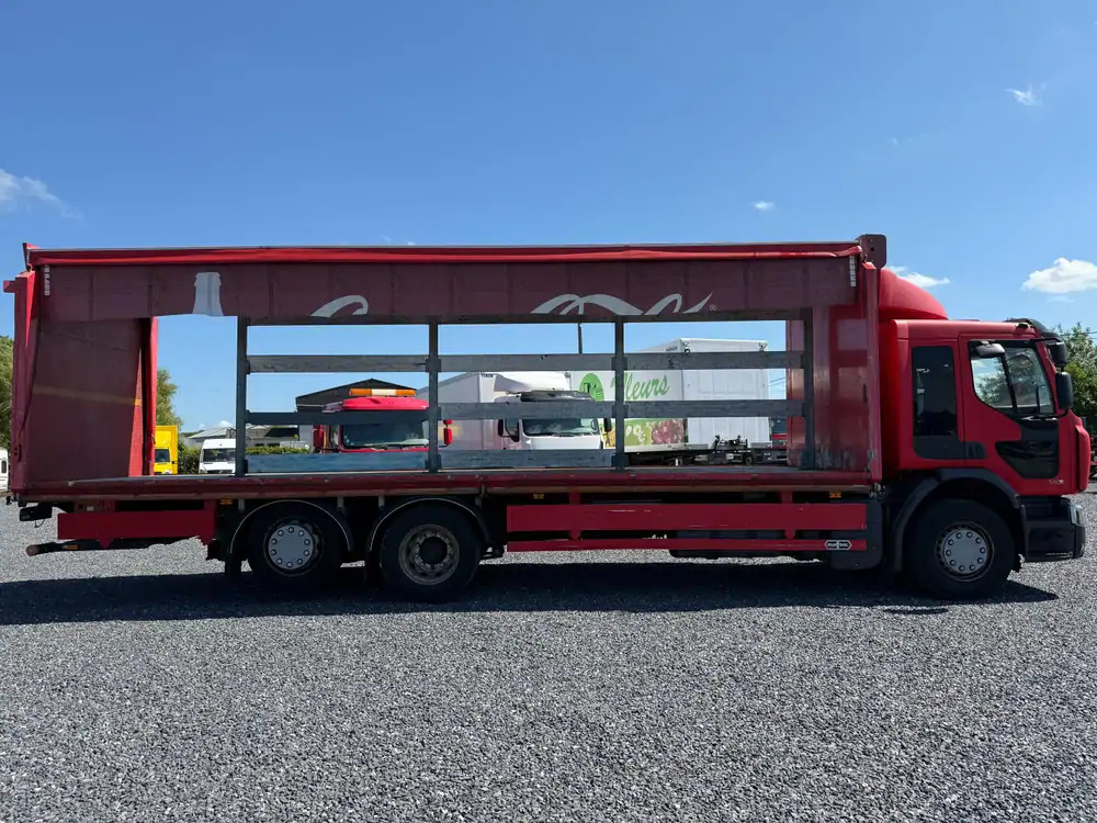 Renault Premium *488.150 km*Hayon 2500 kg*Full pneumatique*Euro5 - Camion à rideaux coulissants: photos 3 Renault Premium *488.150 km*Hayon 2500 kg*Full pneumatique*Euro5 - Camion à rideaux coulissants: photos 3