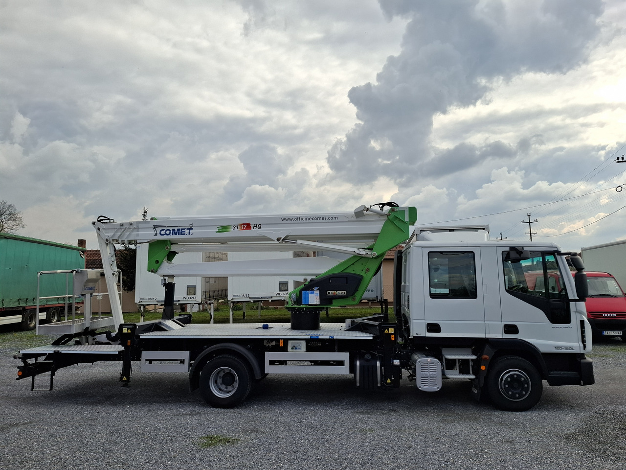 IVECO Eurocargo ML120EL18 Comet 31-17 HQ - Camion avec nacelle: photos 5 IVECO Eurocargo ML120EL18 Comet 31-17 HQ - Camion avec nacelle: photos 5