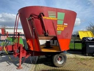 Strautmann Vertimix 1250 - Mélangeuse: photos 1 Strautmann Vertimix 1250 - Mélangeuse: photos 1