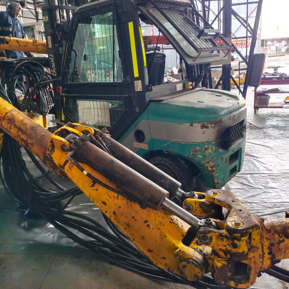 Machine d'exploitation minière EPIROC BOOMER 282S: photos 11 Machine d'exploitation minière EPIROC BOOMER 282S: photos 11