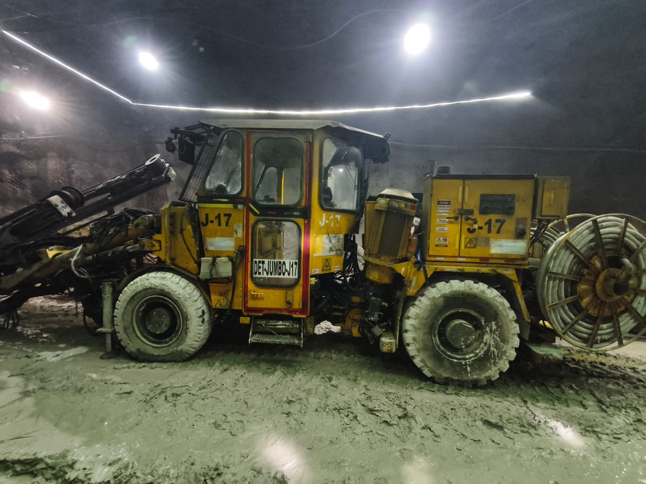 Machine d'exploitation minière EPIROC BOOMER 282S: photos 28 Machine d'exploitation minière EPIROC BOOMER 282S: photos 28