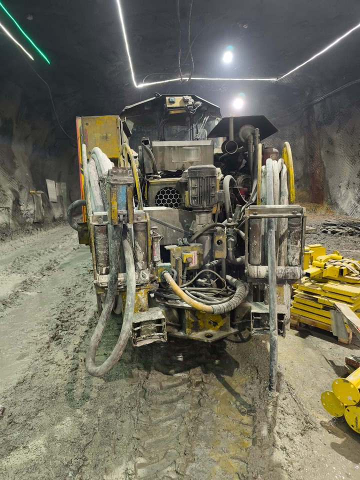 Machine d'exploitation minière EPIROC BOOMER 282S: photos 31 Machine d'exploitation minière EPIROC BOOMER 282S: photos 31