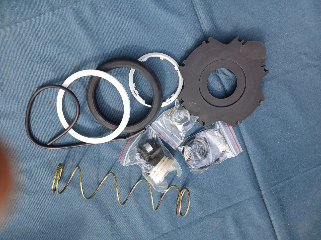 Repkit clutchservo DT 394152 for MAN - Servo d'embrayage: photos 1 Repkit clutchservo DT 394152 for MAN - Servo d'embrayage: photos 1