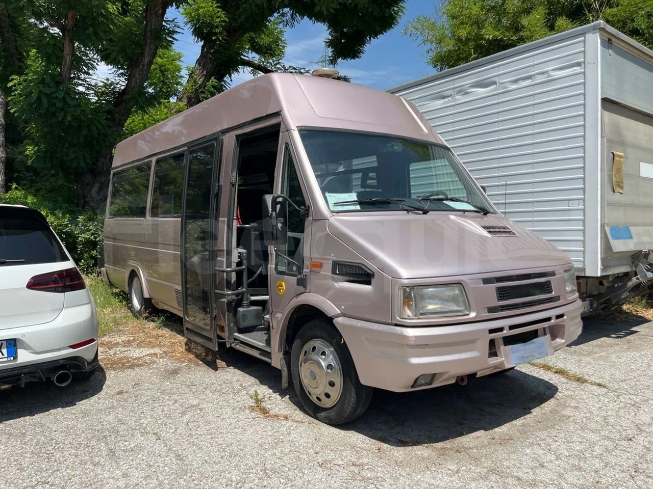 Iveco A45E12 - Bus interurbain: photos 1 Iveco A45E12 - Bus interurbain: photos 1