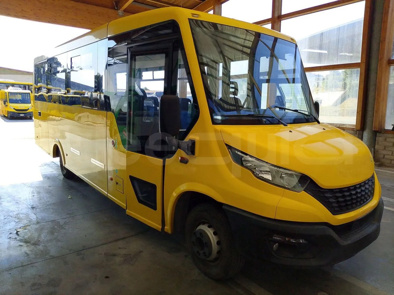 Iveco Indcar - Bus scolaire: photos 1 Iveco Indcar - Bus scolaire: photos 1
