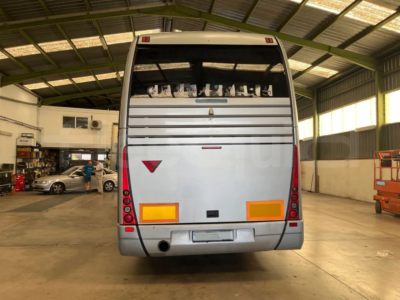 Man Ratio - Autocar: photos 5 Man Ratio - Autocar: photos 5