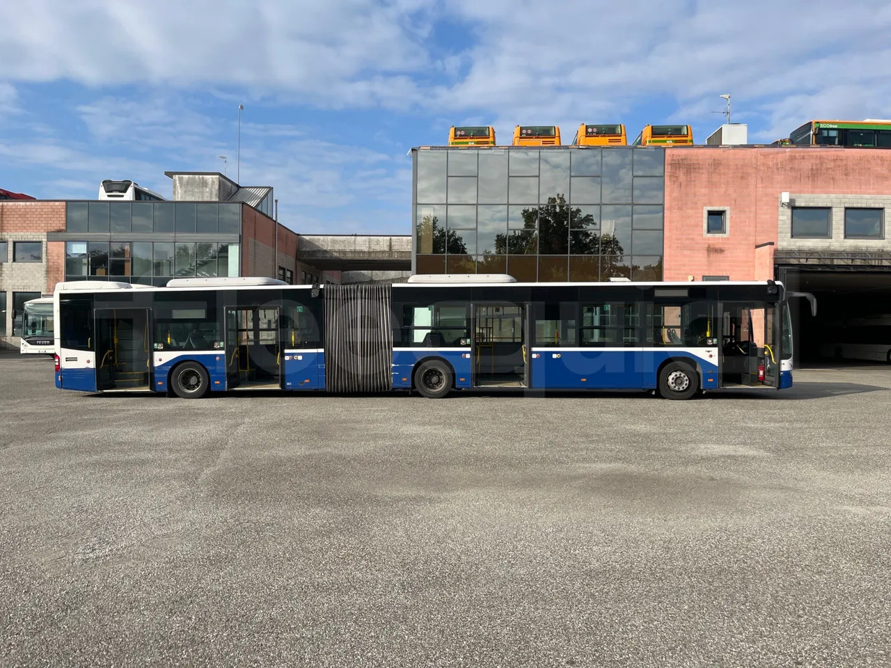 Bus articulé Mercedes-Benz Conecto: photos 12 Bus articulé Mercedes-Benz Conecto: photos 12