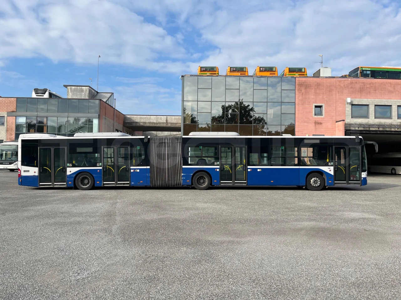 Bus articulé Mercedes-Benz Conecto: photos 11 Bus articulé Mercedes-Benz Conecto: photos 11