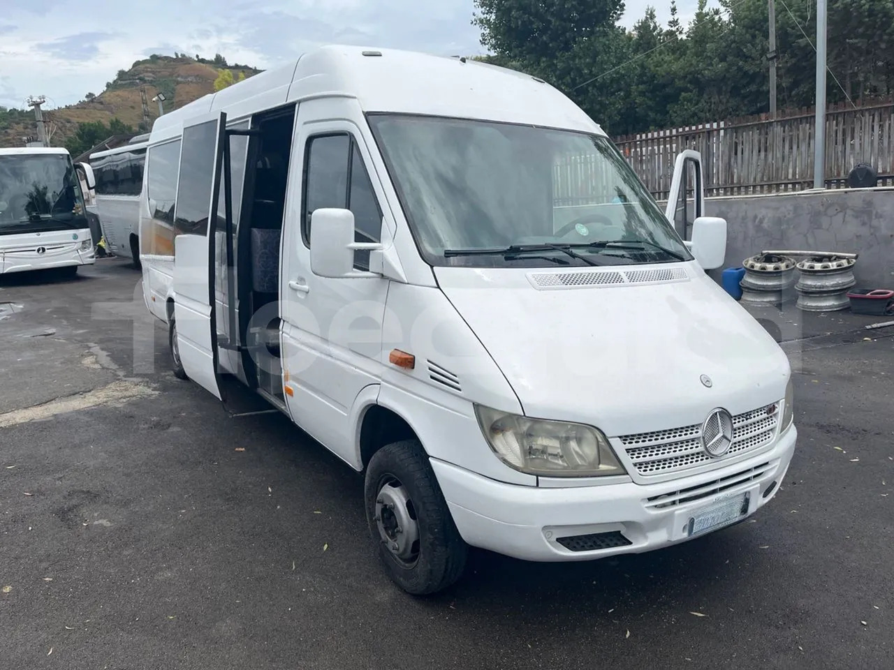 Bus interurbain Mercedes-Benz Sprinter: photos 12 Bus interurbain Mercedes-Benz Sprinter: photos 12
