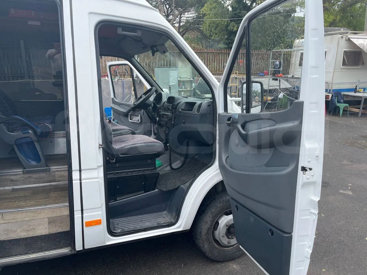 Bus interurbain Mercedes-Benz Sprinter: photos 15 Bus interurbain Mercedes-Benz Sprinter: photos 15