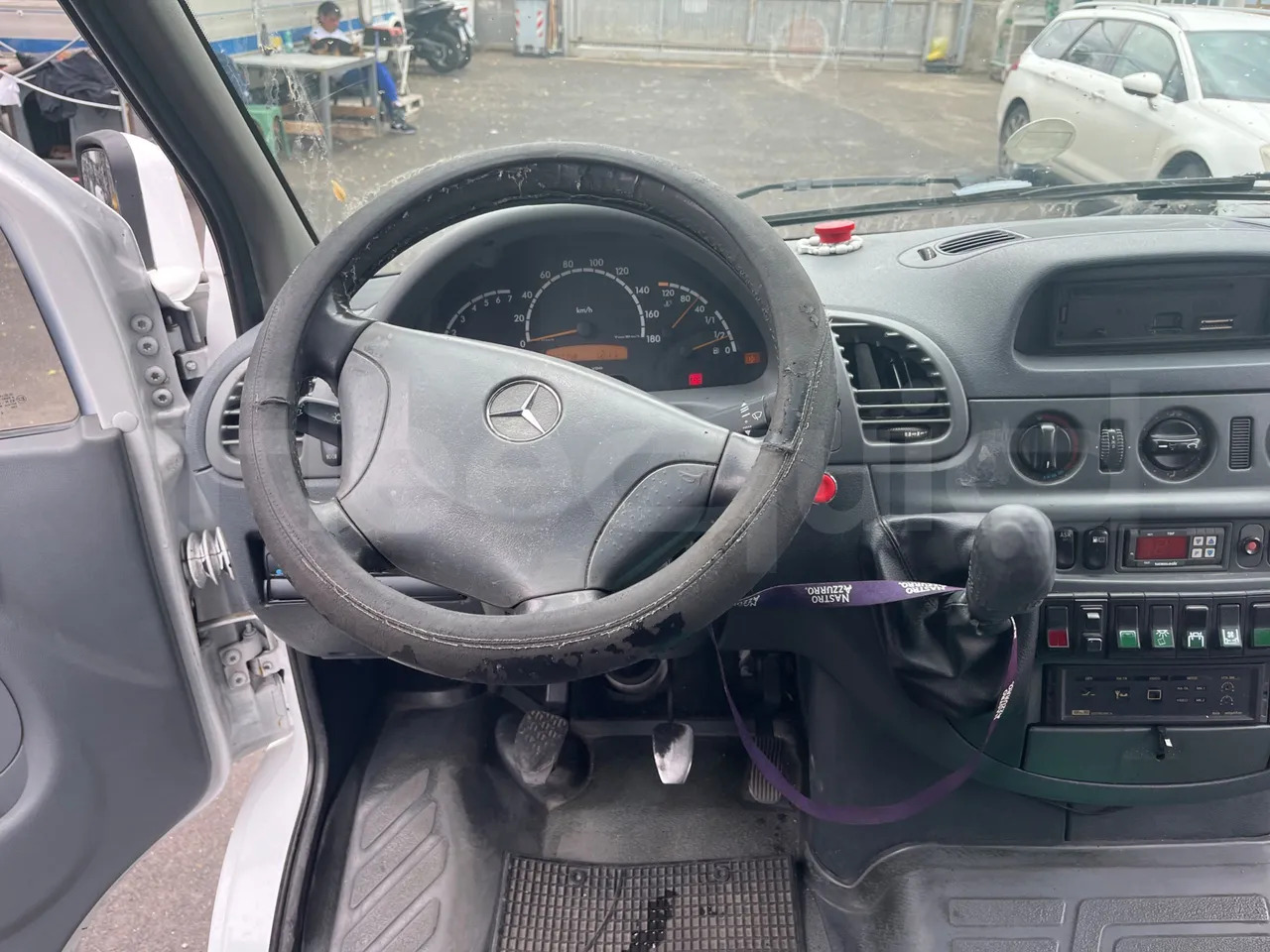 Bus interurbain Mercedes-Benz Sprinter: photos 20 Bus interurbain Mercedes-Benz Sprinter: photos 20