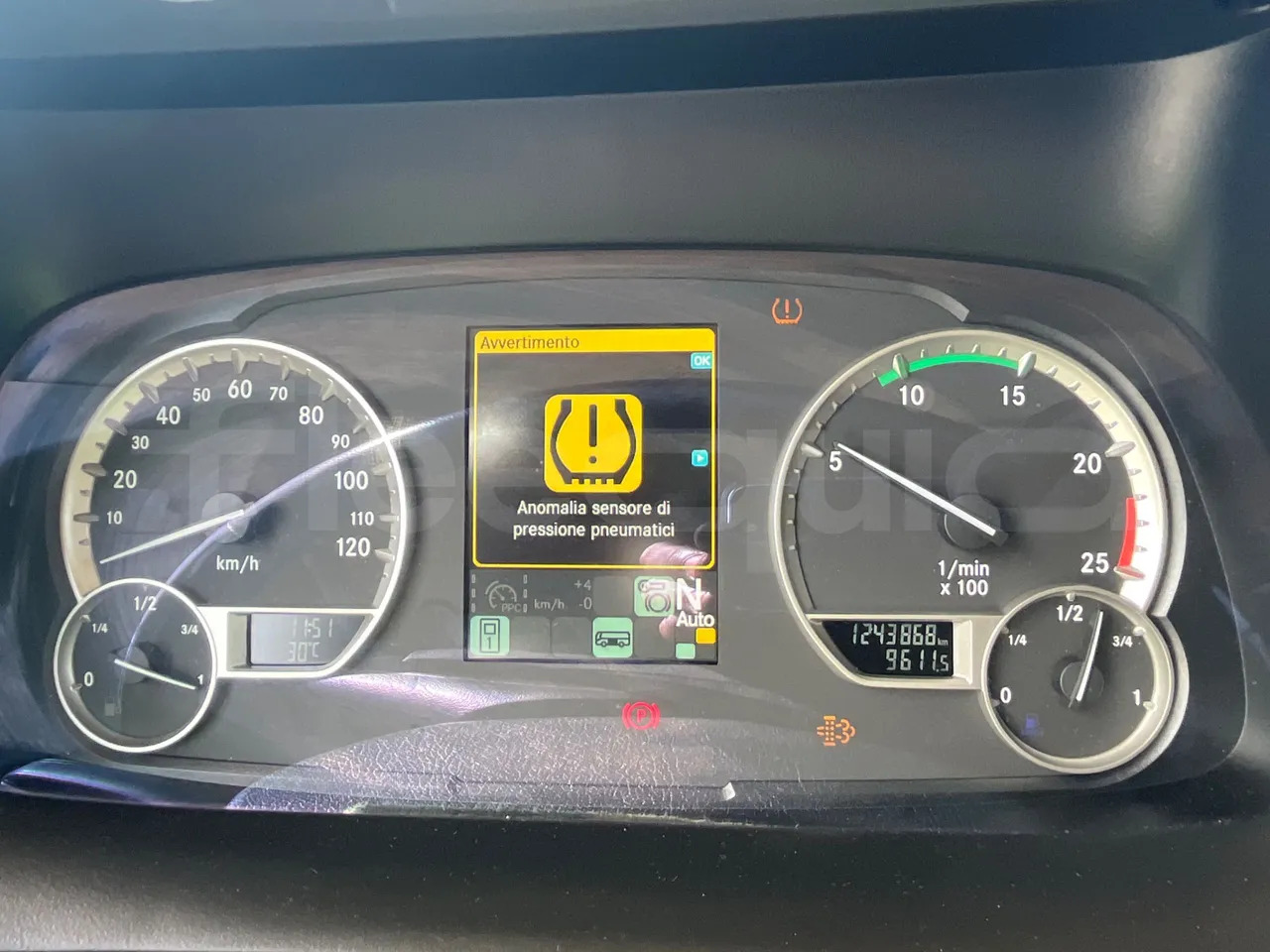 Setra S 531 DT - Autocar: photos 3 Setra S 531 DT - Autocar: photos 3