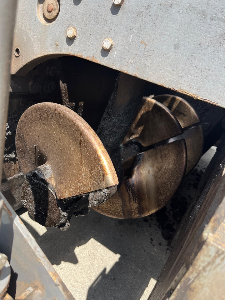 VÖGELE SUPER 2100-3i - Finisseur: photos 5 VÖGELE SUPER 2100-3i - Finisseur: photos 5