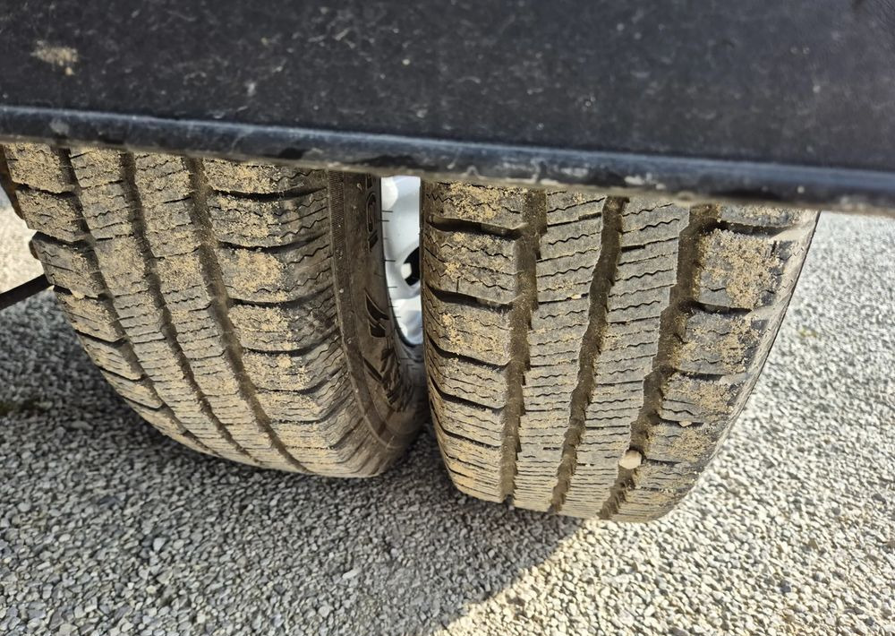 Utilitaire plateau Iveco 35C15 3.0 150KM, Burto-Plandeka: photos 15 Utilitaire plateau Iveco 35C15 3.0 150KM, Burto-Plandeka: photos 15