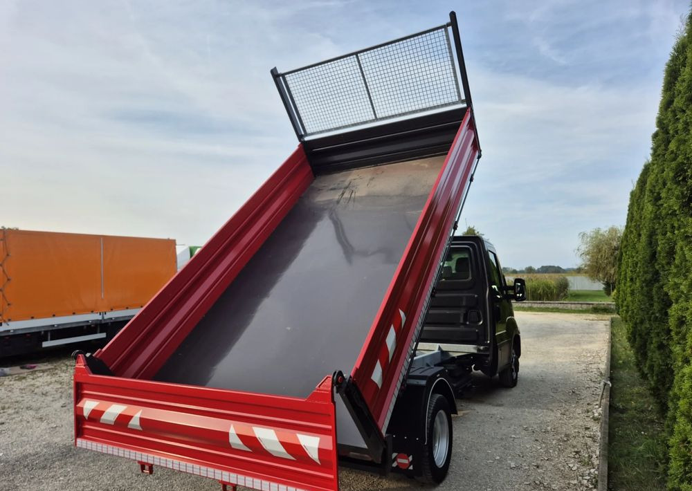 Iveco 35C18 3.0 180KM - Utilitaire benne: photos 3 Iveco 35C18 3.0 180KM - Utilitaire benne: photos 3