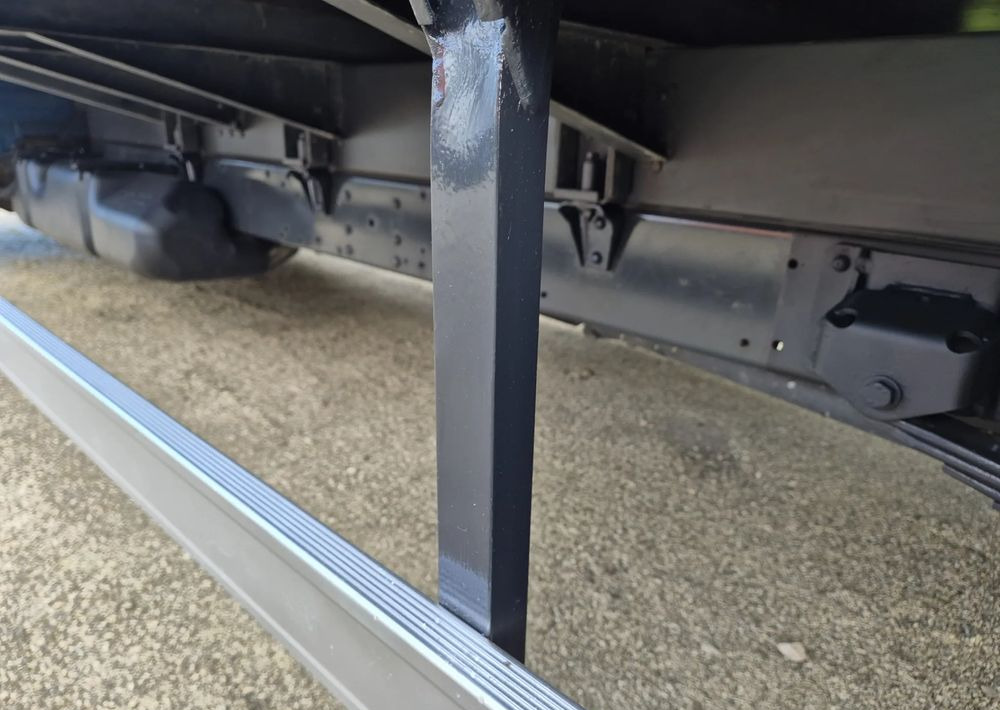 Iveco 65C15 3.0 150KM/ Skrzyniowy/ - Utilitaire plateau: photos 5 Iveco 65C15 3.0 150KM/ Skrzyniowy/ - Utilitaire plateau: photos 5