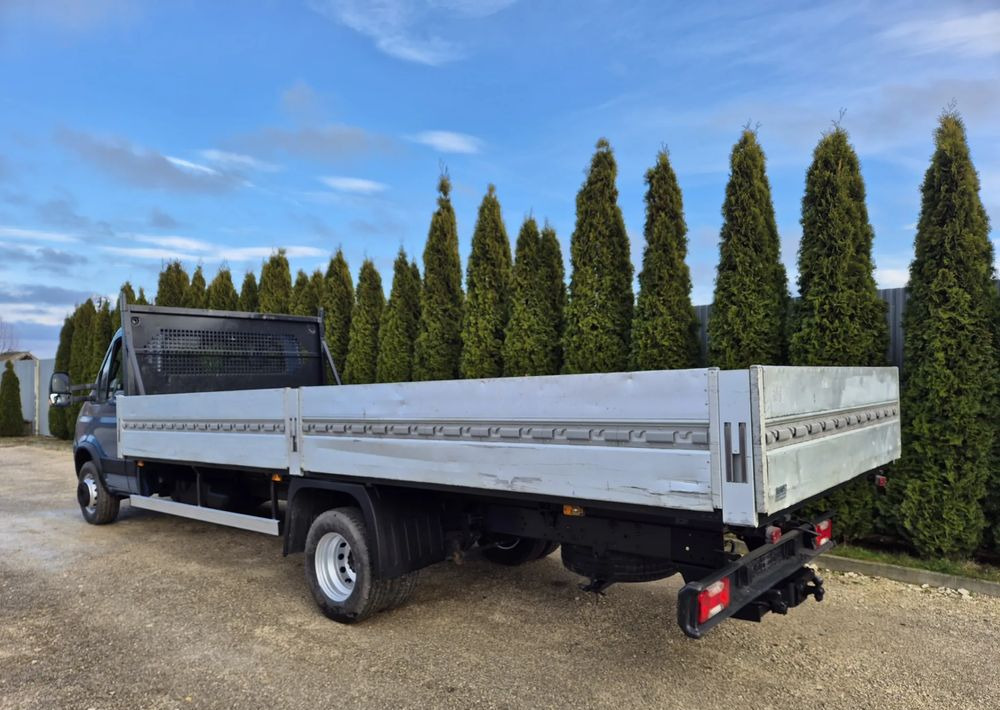 Iveco 65C15 3.0 150KM/ Skrzyniowy/ - Utilitaire plateau: photos 3 Iveco 65C15 3.0 150KM/ Skrzyniowy/ - Utilitaire plateau: photos 3