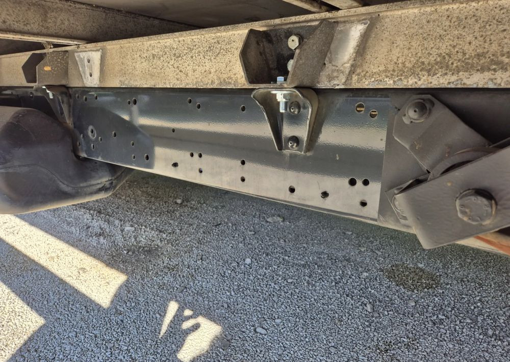 Iveco Iveco 35c14 2.3 140KM Plandeka - Utilitaire rideaux coulissants (PLSC): photos 5 Iveco Iveco 35c14 2.3 140KM Plandeka - Utilitaire rideaux coulissants (PLSC): photos 5