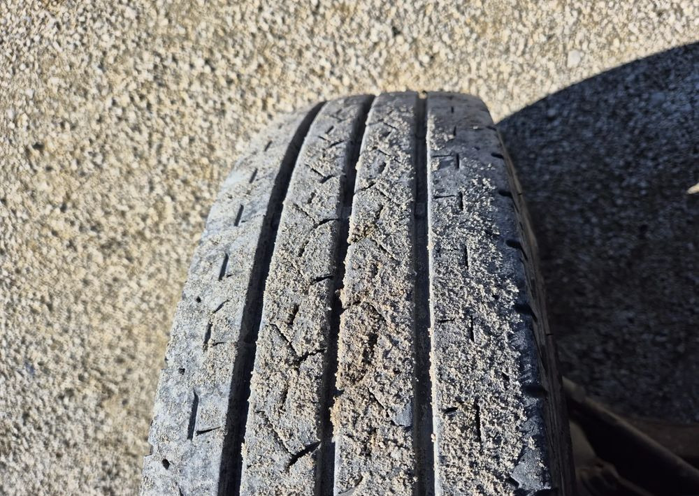 Utilitaire plateau Iveco Iveco 35c14 2.3 140KM Plandeka: photos 14 Utilitaire plateau Iveco Iveco 35c14 2.3 140KM Plandeka: photos 14