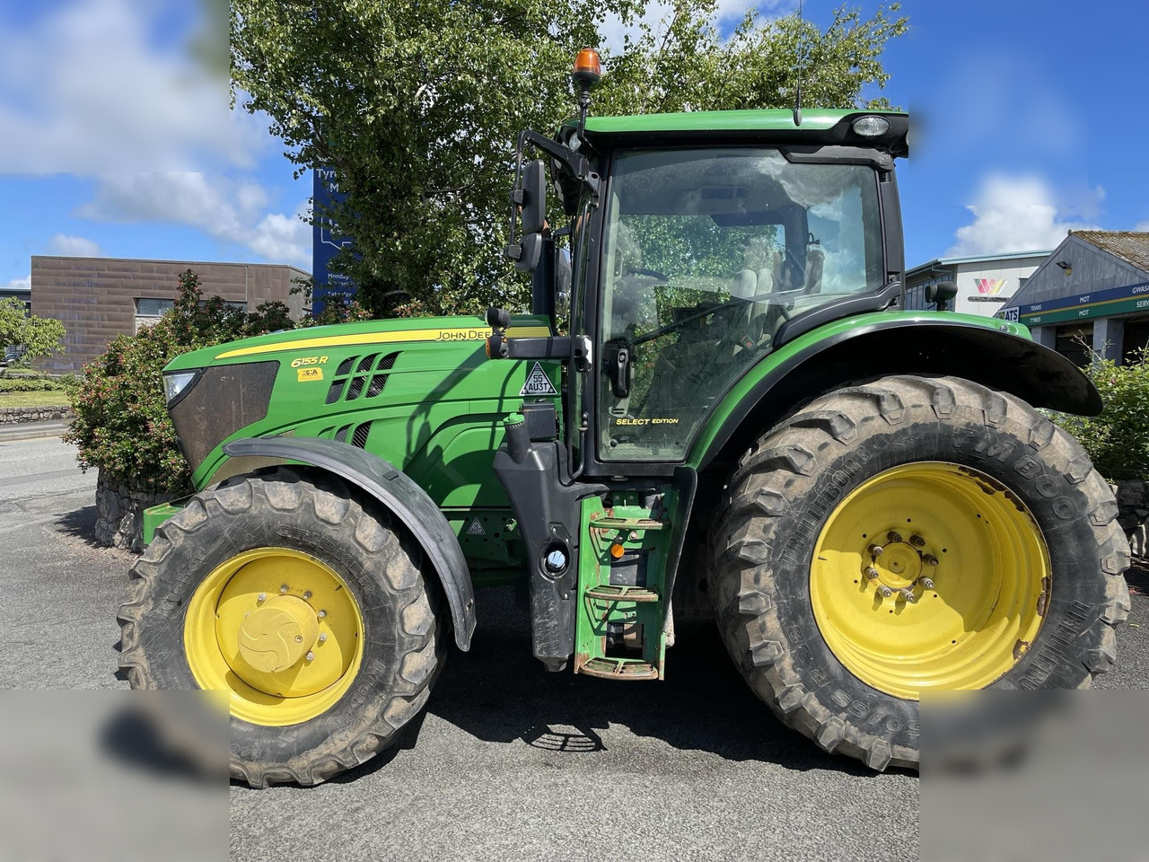2019 JOHN DEERE 6155R - Tracteur agricole: photos 2 2019 JOHN DEERE 6155R - Tracteur agricole: photos 2