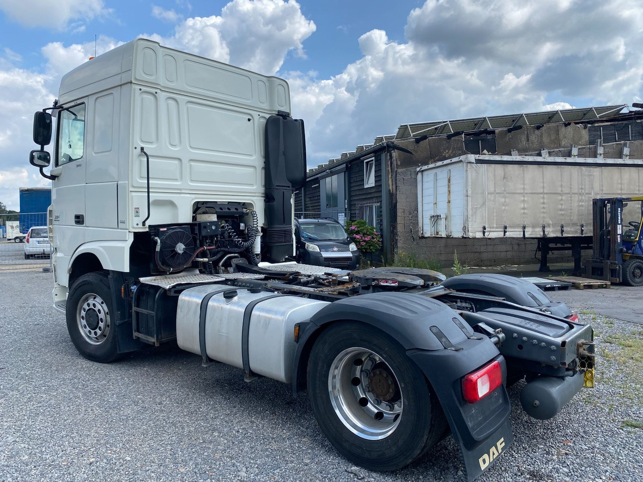 DAF XF 510 SC mit Kipphydr. - Tracteur routier: photos 4 DAF XF 510 SC mit Kipphydr. - Tracteur routier: photos 4